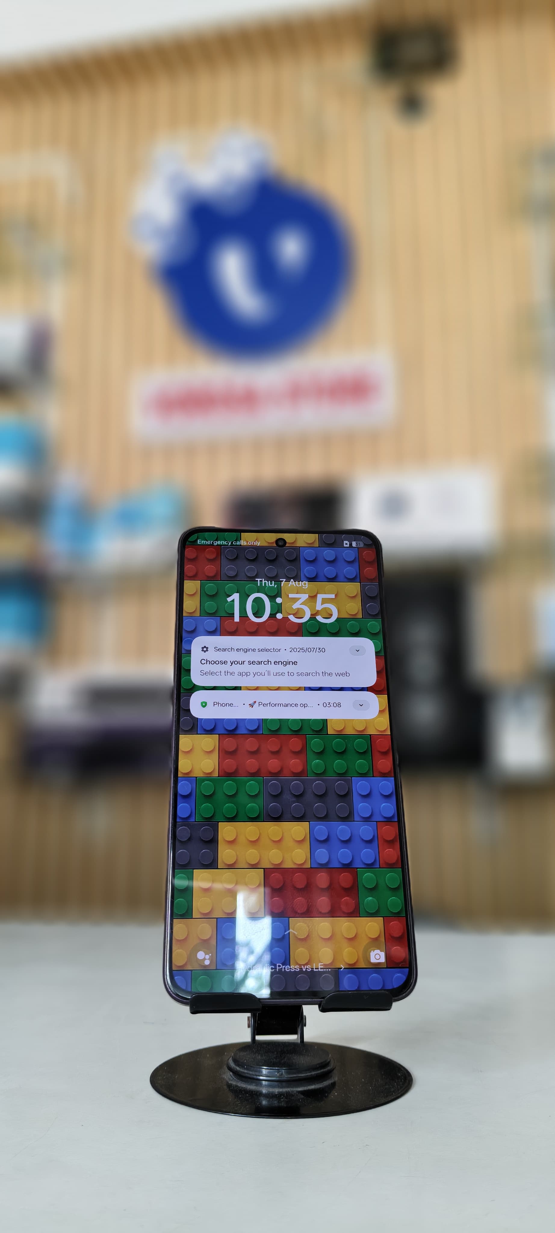 Oppo F25 Pro 5G Laa Red